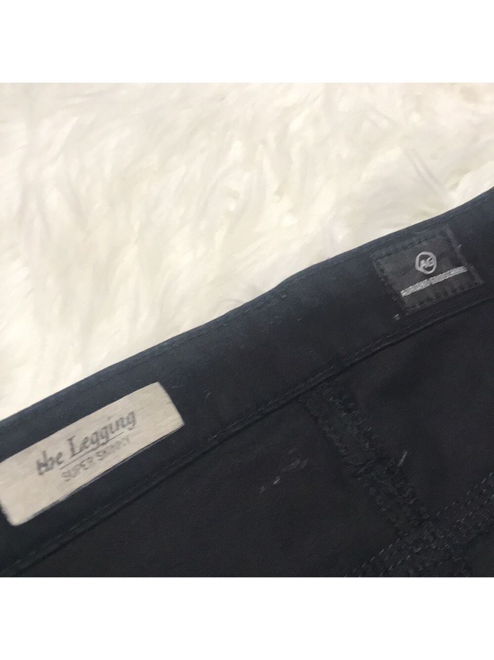 AG Leatherette The Vintage Legging Ankle Jean Size 30R - Picture 11 of 13